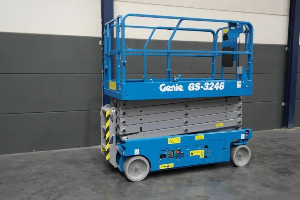 Genie GS-3246
