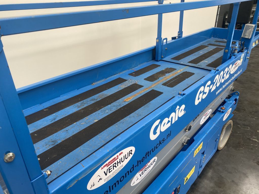 Genie GS-2032