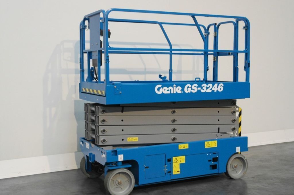 Genie GS-3246