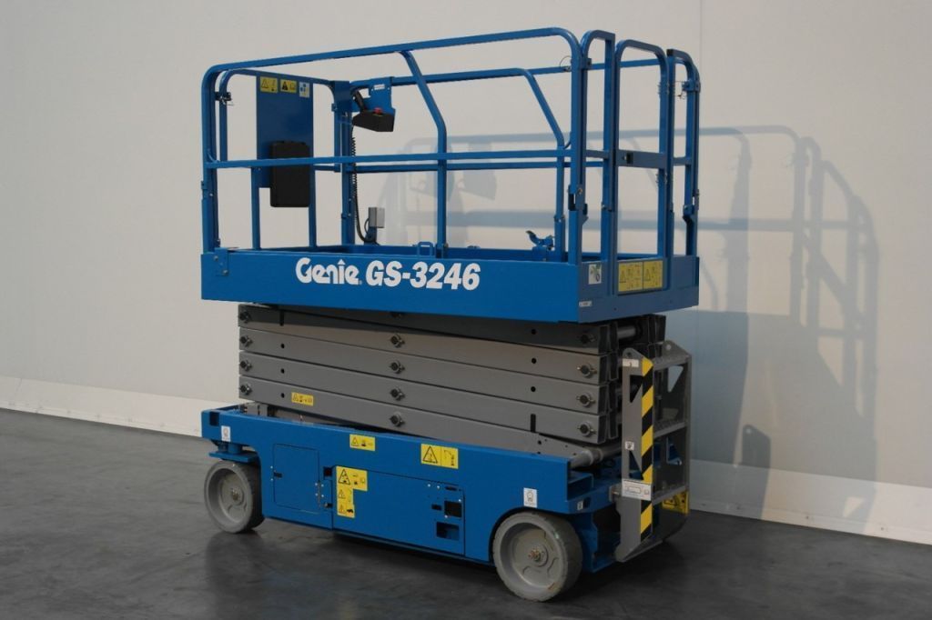 Genie GS-3246