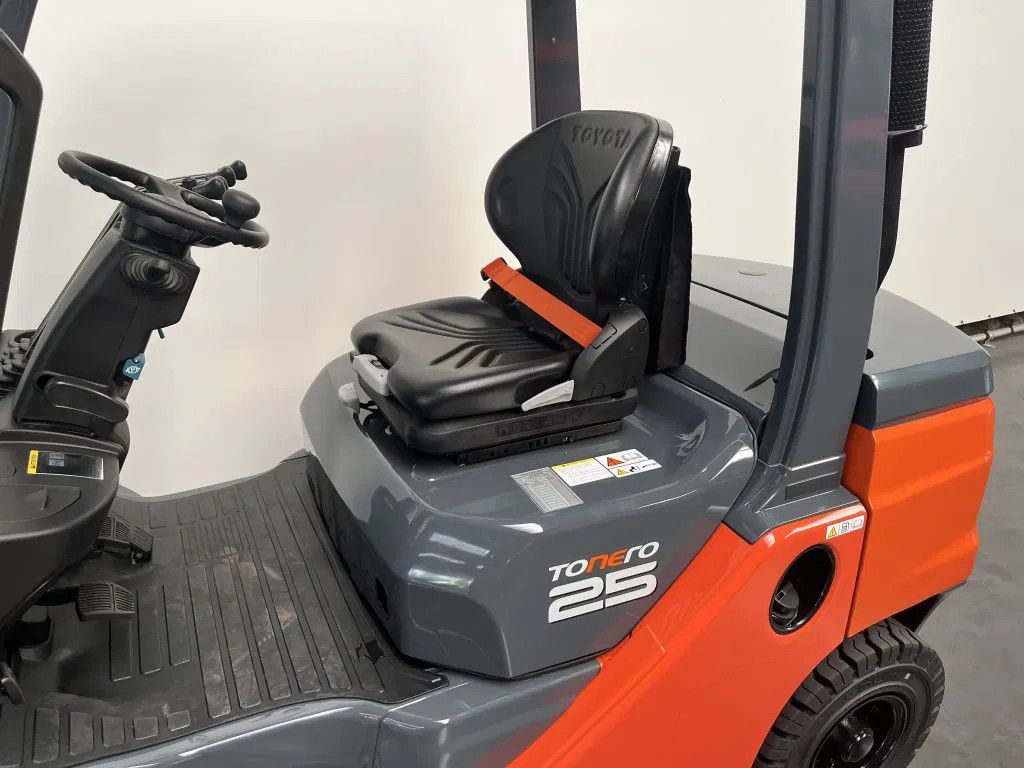 Toyota DEMO 52-8 FDF 25 DEMO