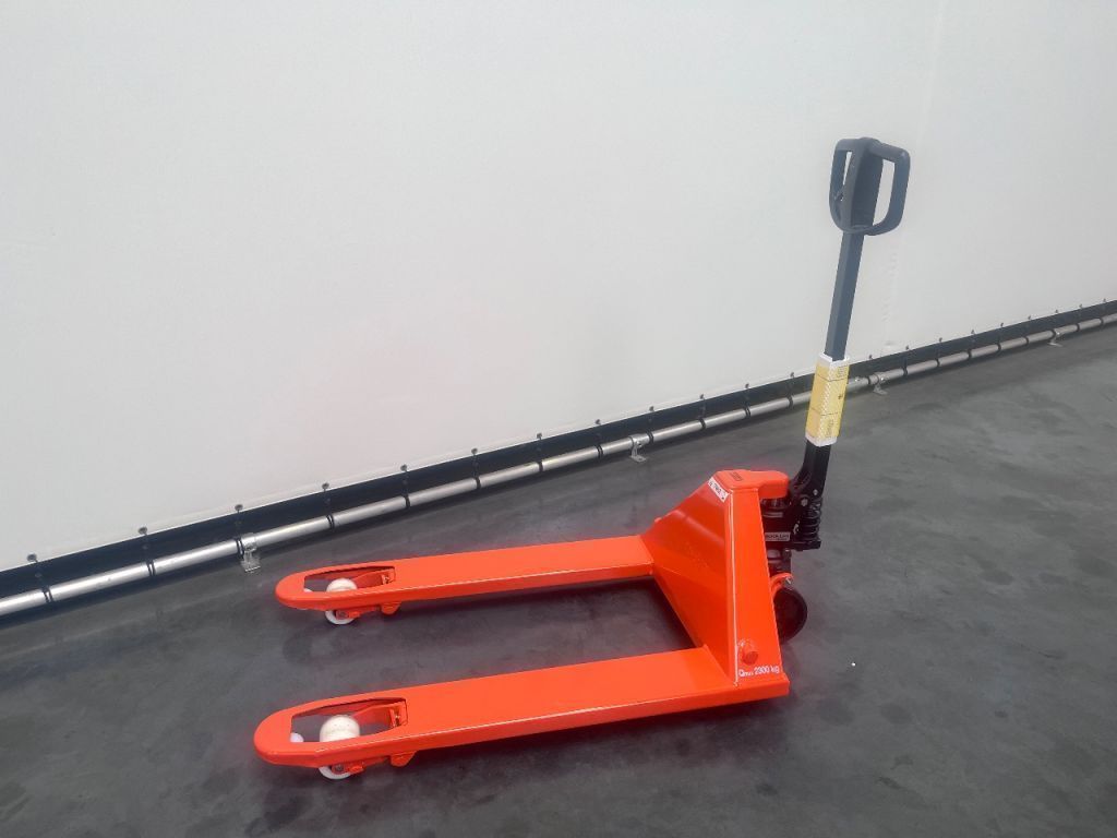 BT LHM 230 QUICK LIFT 1000x680 mm