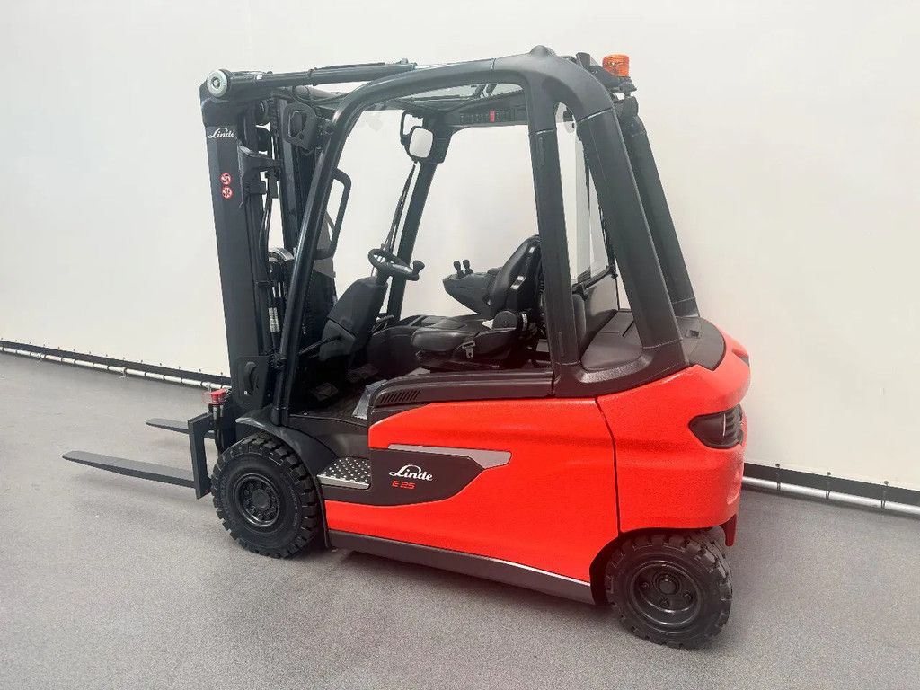 Linde 1252 E 25 L-01