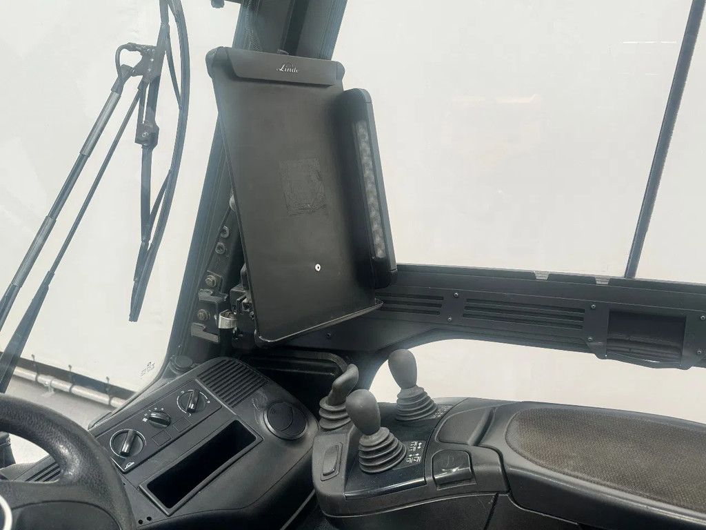 Linde 387 E 30 L-01 inclusief nieuwe tractie batterij