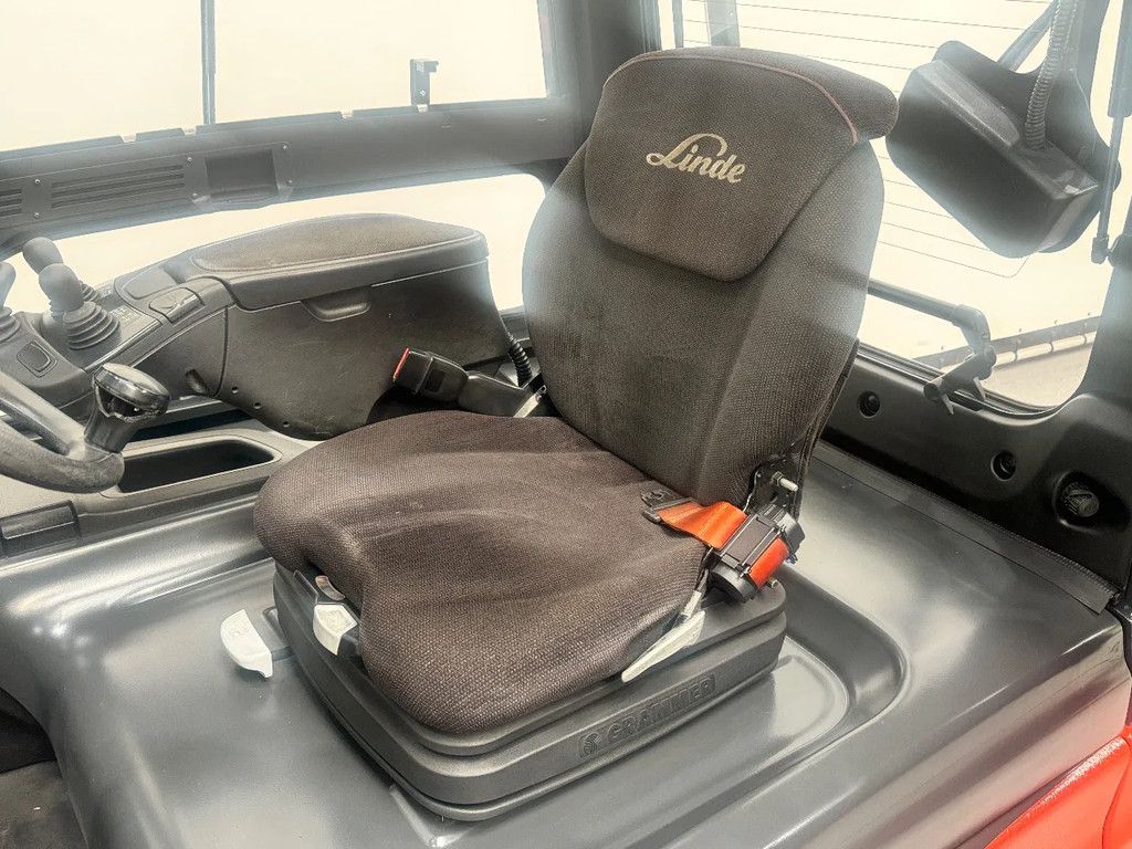 Linde 387 E 30 L-01 inclusief nieuwe tractie batterij