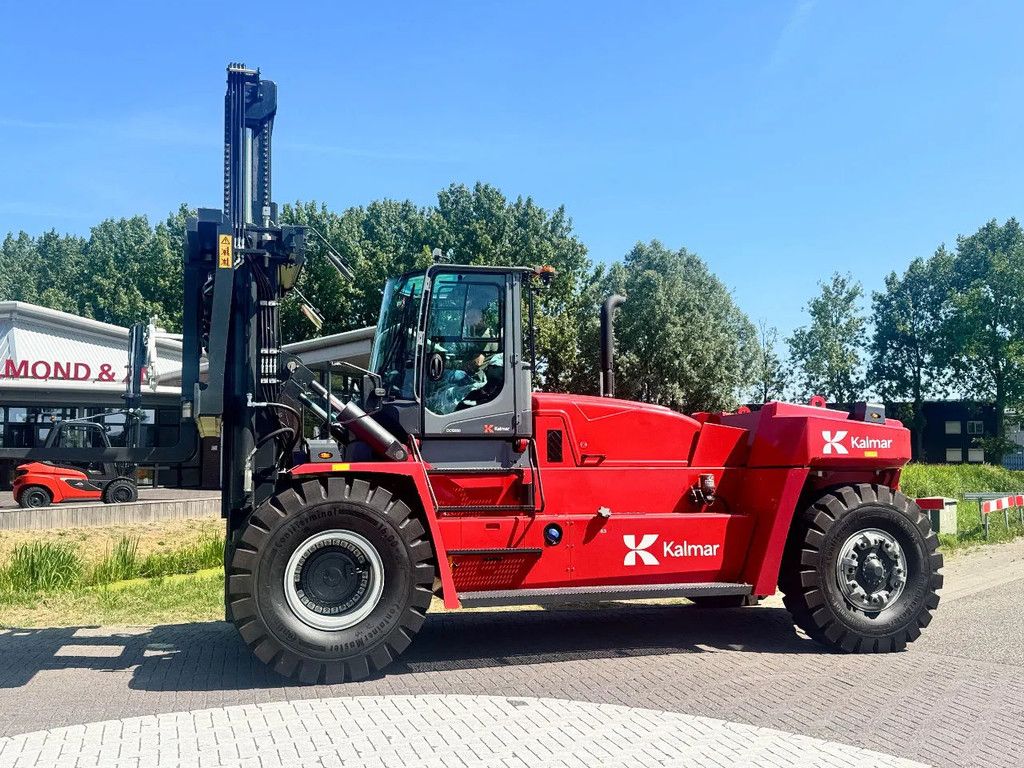 Kalmar DCG330-12