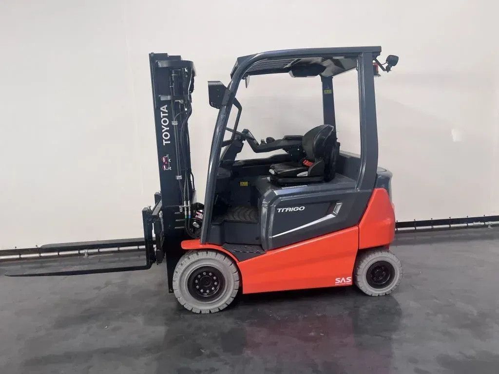 Toyota 9 FMBK 25 T ONGEBRUIKT