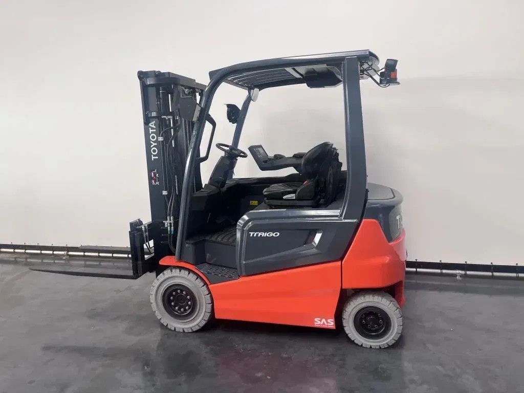 Toyota 9 FMBK 25 T ONGEBRUIKT