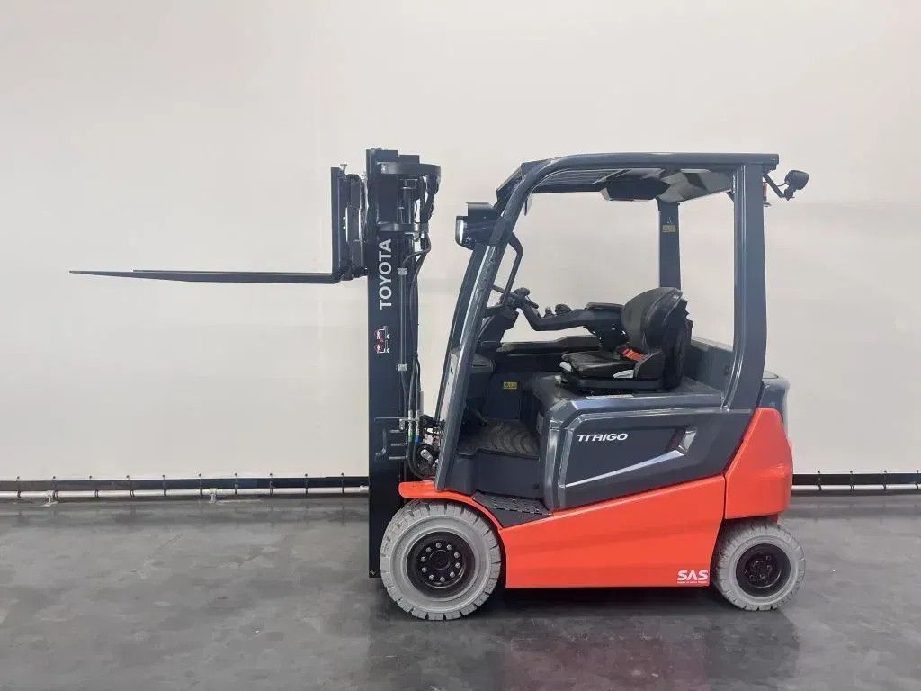 Toyota 9 FMBK 25 T ONGEBRUIKT