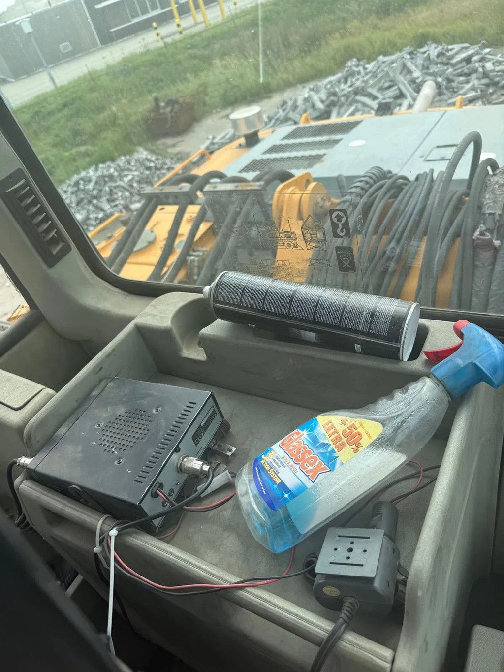 Liebherr A 934 C-HD Litronic inclusief poliep grijper