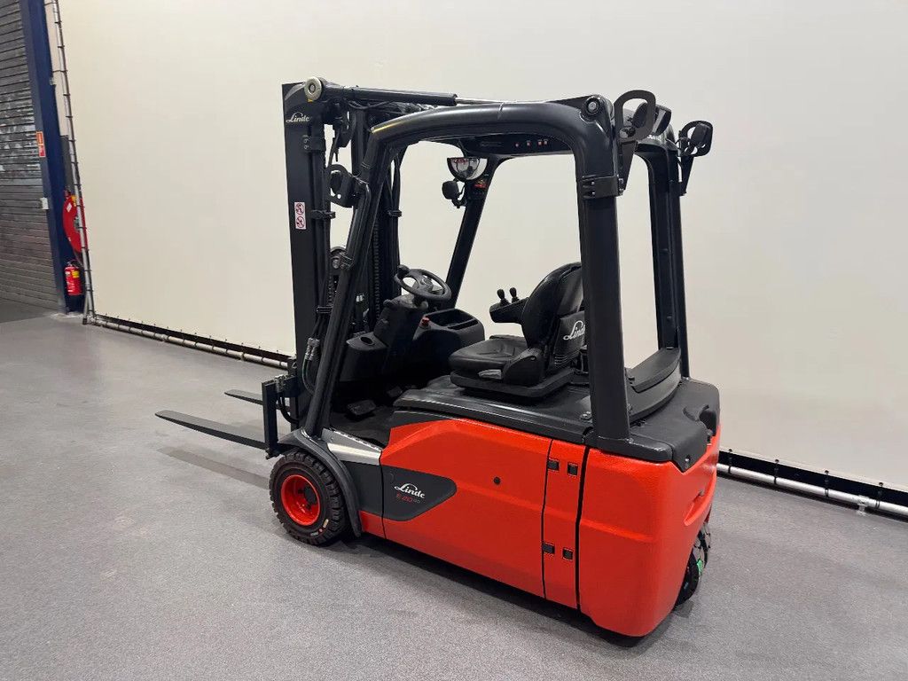Linde 386 E 20 L-02