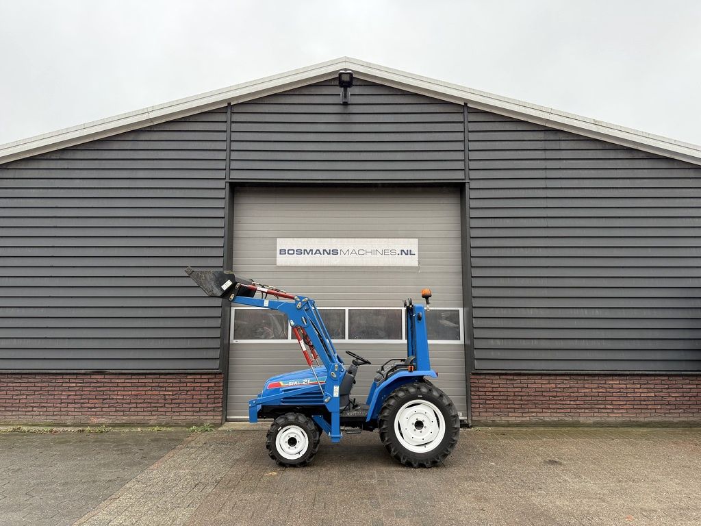 Iseki sial 21 4WD minitractor met voorlader / frontlader