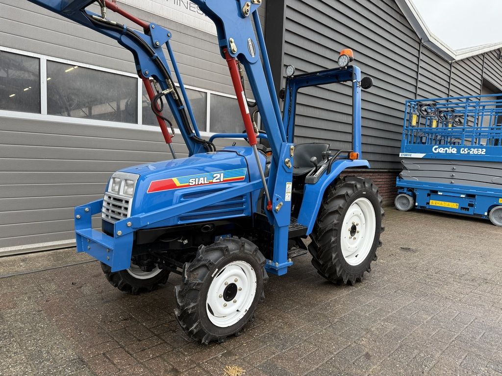 Iseki sial 21 4WD minitractor met voorlader / frontlader