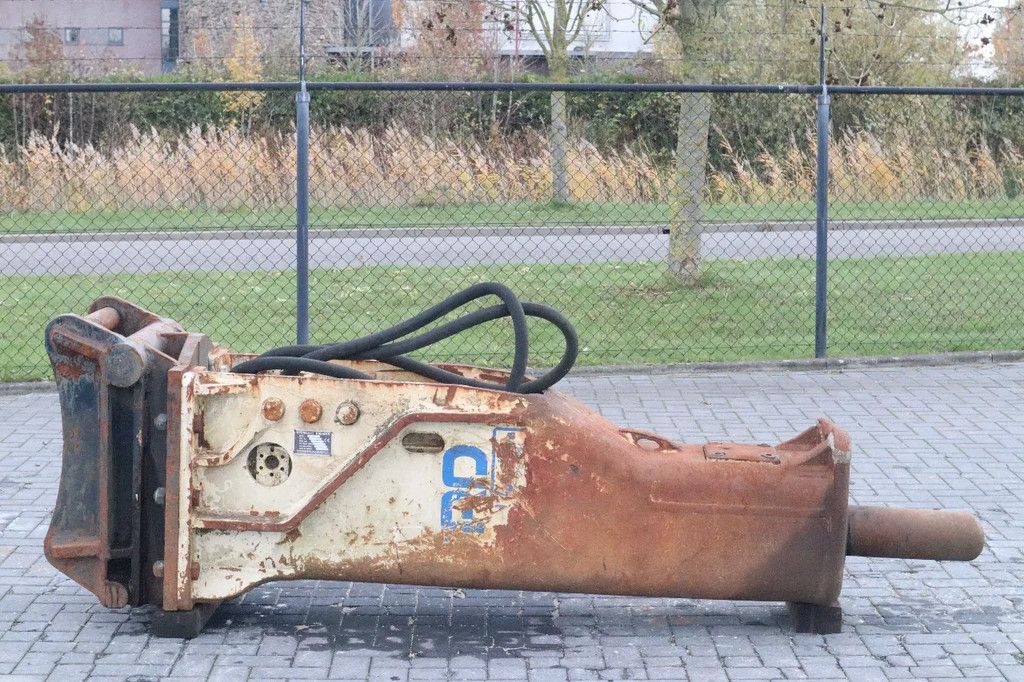 Furukawa F35 HAMMER | S70 | 25 TO 40 TON | HYDRAULIC BREAKER