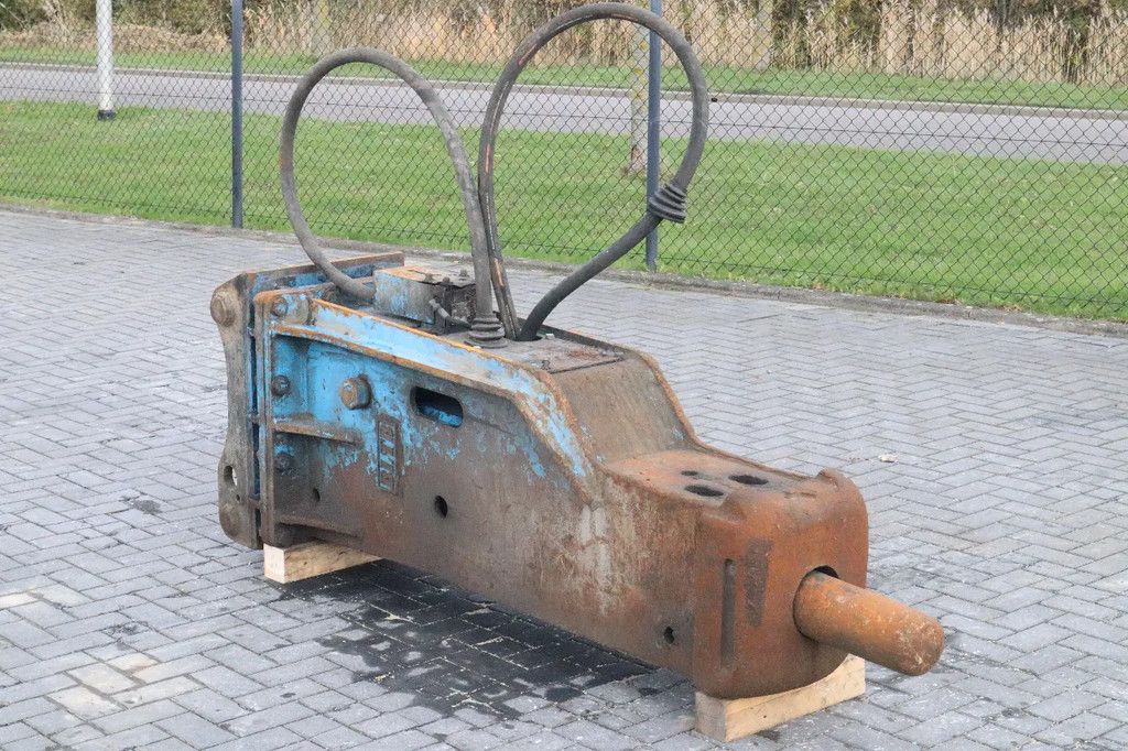 BEILITE HAMMER | S70 | 18 TO 26 TON | HYDRAULIC BREAKER