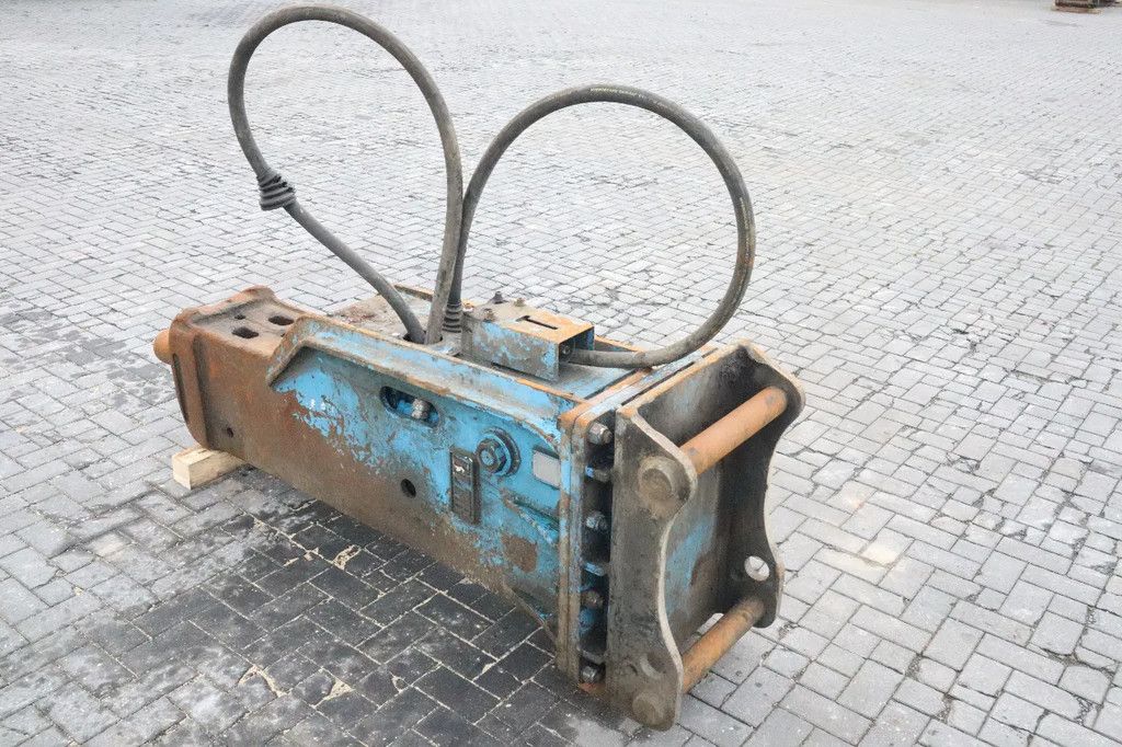 BEILITE HAMMER | S70 | 18 TO 26 TON | HYDRAULIC BREAKER