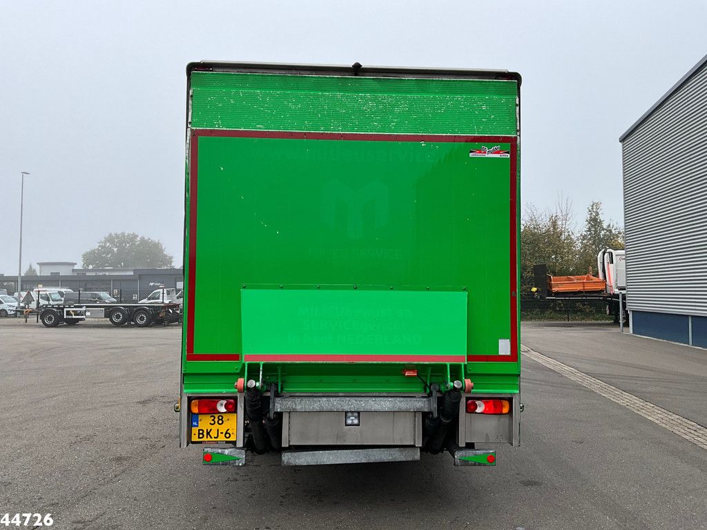 Volvo FL 250 Euro 6 met Dhollandia laadklep