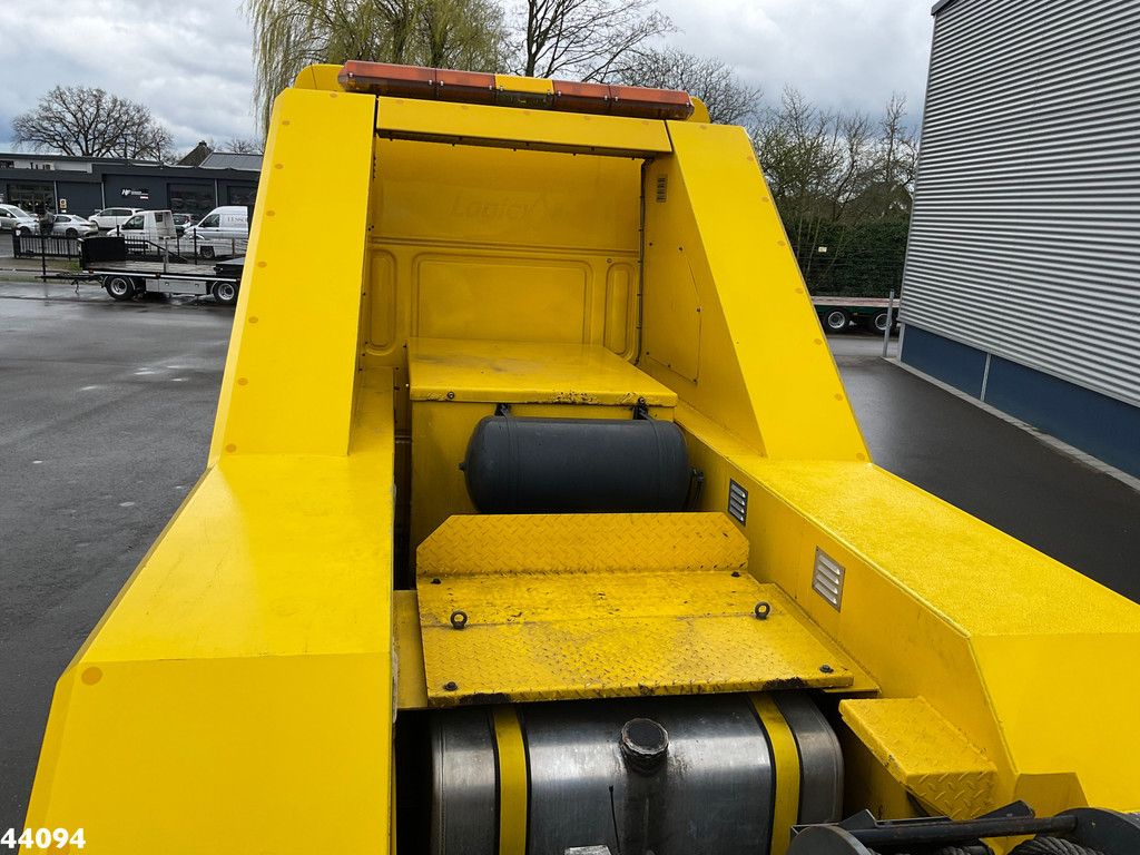 DAF FAD XF 430 8x4 Manual Steel JIGE Recovery truck