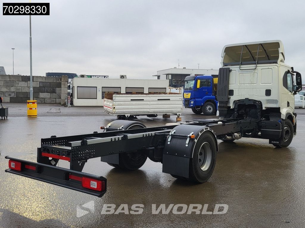 Iveco S-WAY 340 4X2 NEW! Chassis Automatic LED ACC Euro 6