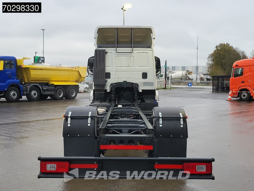Iveco S-WAY 340 4X2 NEW! Chassis Automatic LED ACC Euro 6