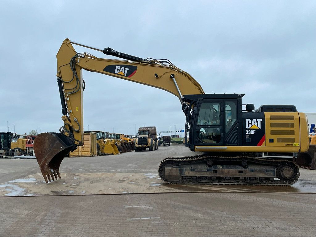 Caterpillar 330FLN