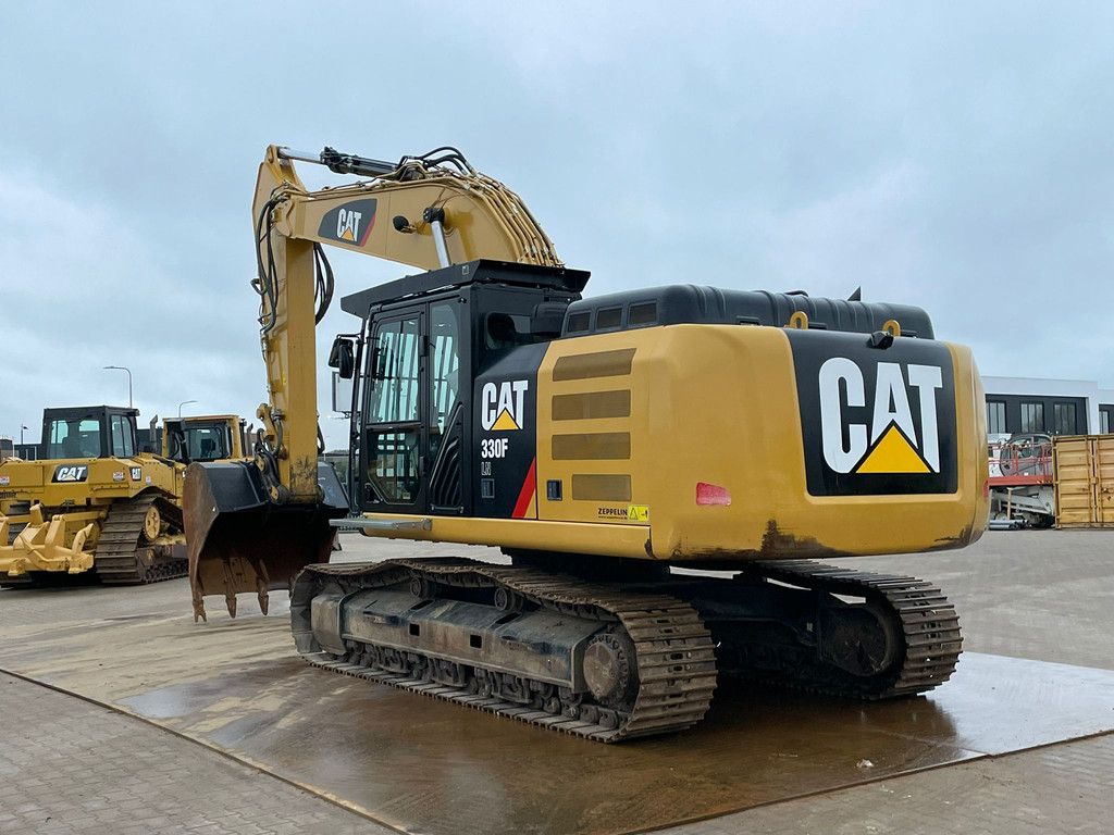 Caterpillar 330FLN