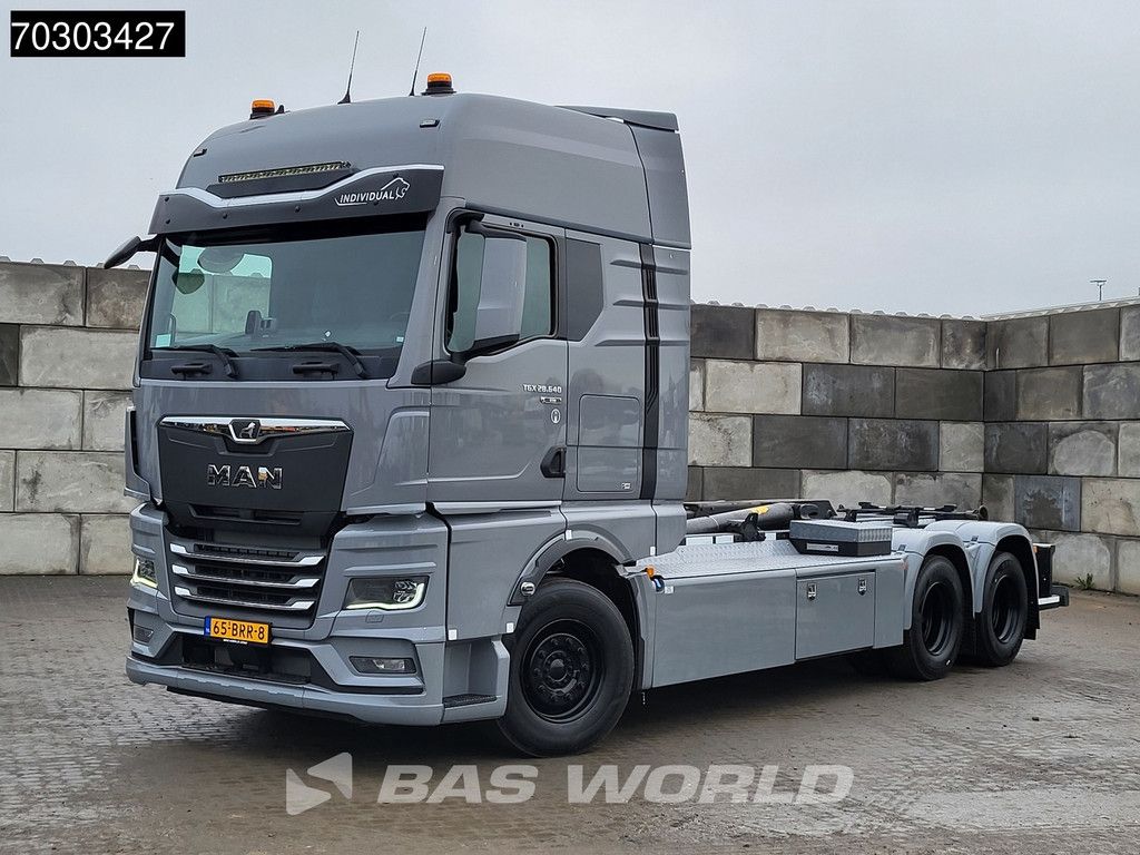 MAN TGX TGX 28.640 6X2 NL-Truck APK Hyva 26-60-S containersystem Lift-axle Automatic Euro 6