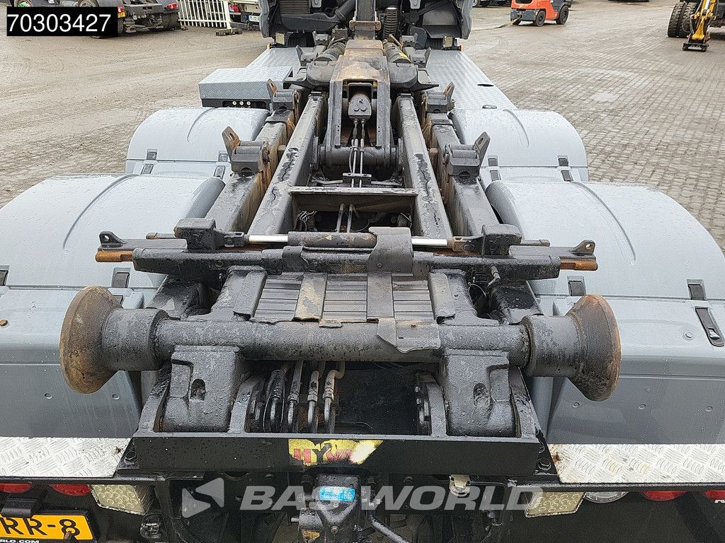 MAN TGX TGX 28.640 6X2 NL-Truck APK Hyva 26-60-S containersystem Lift-axle Automatic Euro 6