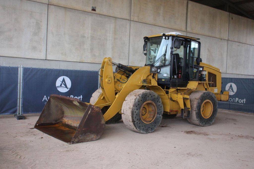 Wheel loader Caterpillar 924K Diesel 105kW 2012
