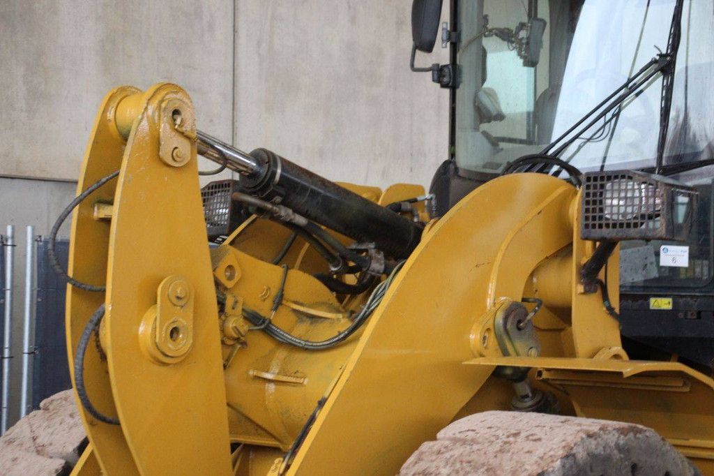 Wheel loader Caterpillar 924K Diesel 105kW 2012