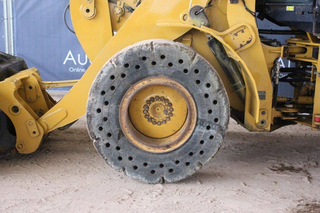 Wheel loader Caterpillar 924K Diesel 105kW 2012