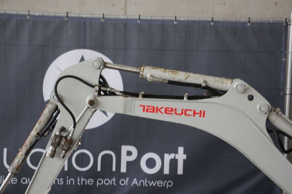 Mini excavator Takeuchi TB216 Diesel 11kW 2018