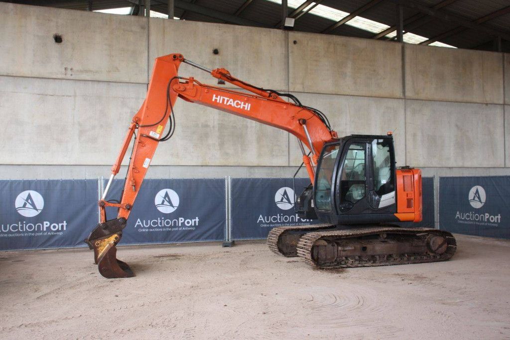Crawler excavator Hitachi ZX135US-5B Diesel 73.4kW 2014
