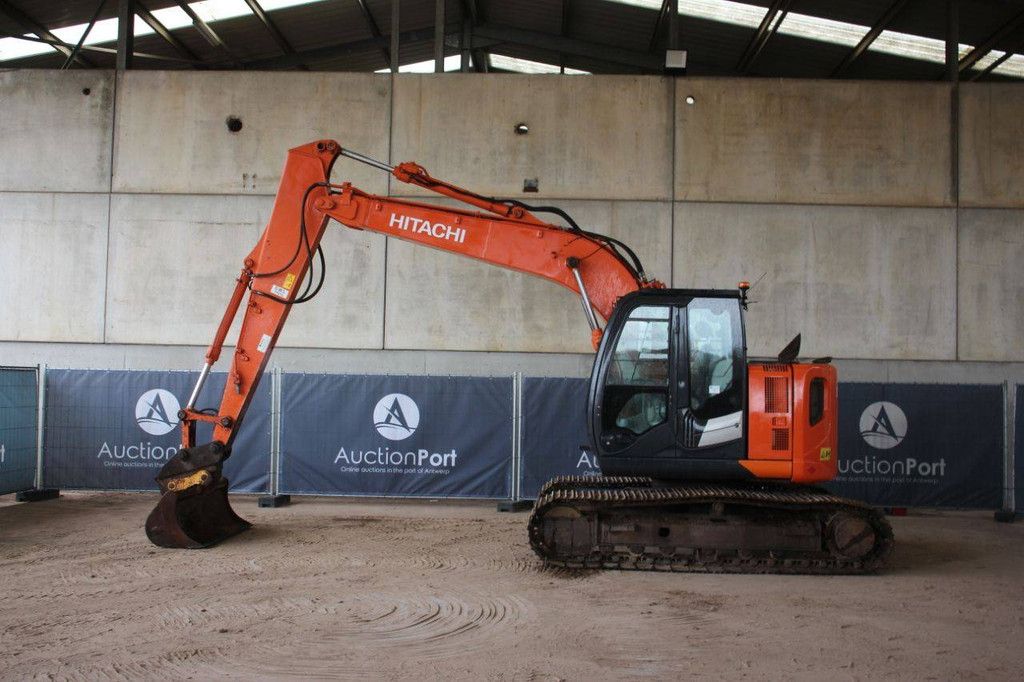 Crawler excavator Hitachi ZX135US-5B Diesel 73.4kW 2014