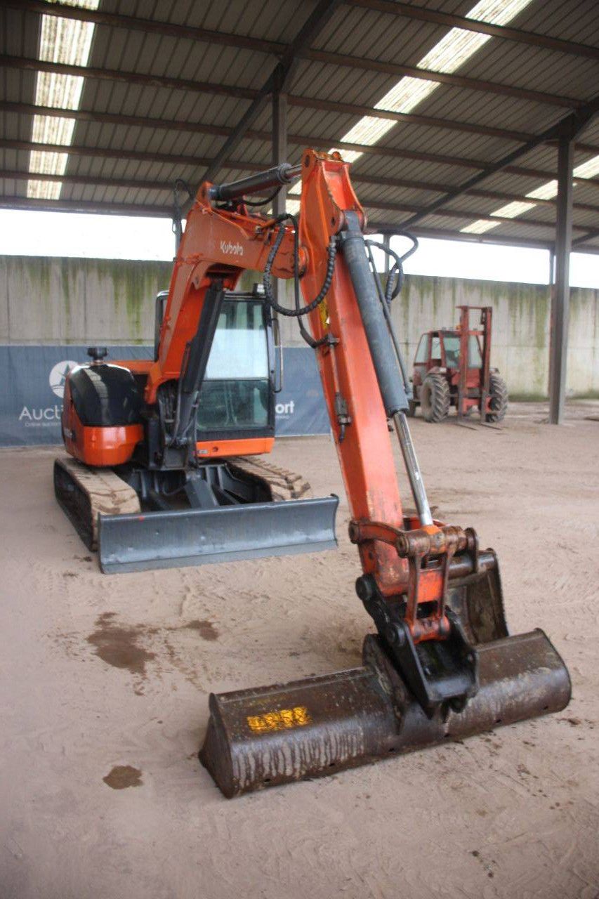 Crawler excavator Kubota KX183-3 Diesel 47.8kW 2013