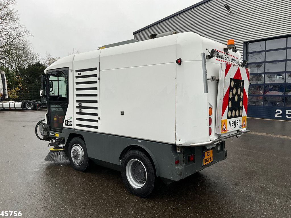 Ravo 580 with 3-rd brush