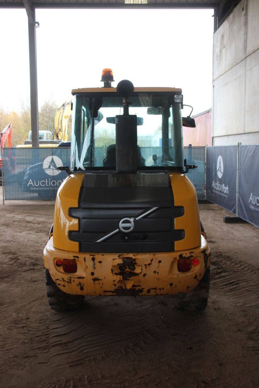 Wheel loader Volvo L25F Diesel 36.4kW 2016