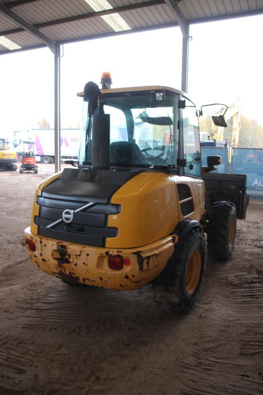 Wheel loader Volvo L25F Diesel 36.4kW 2016