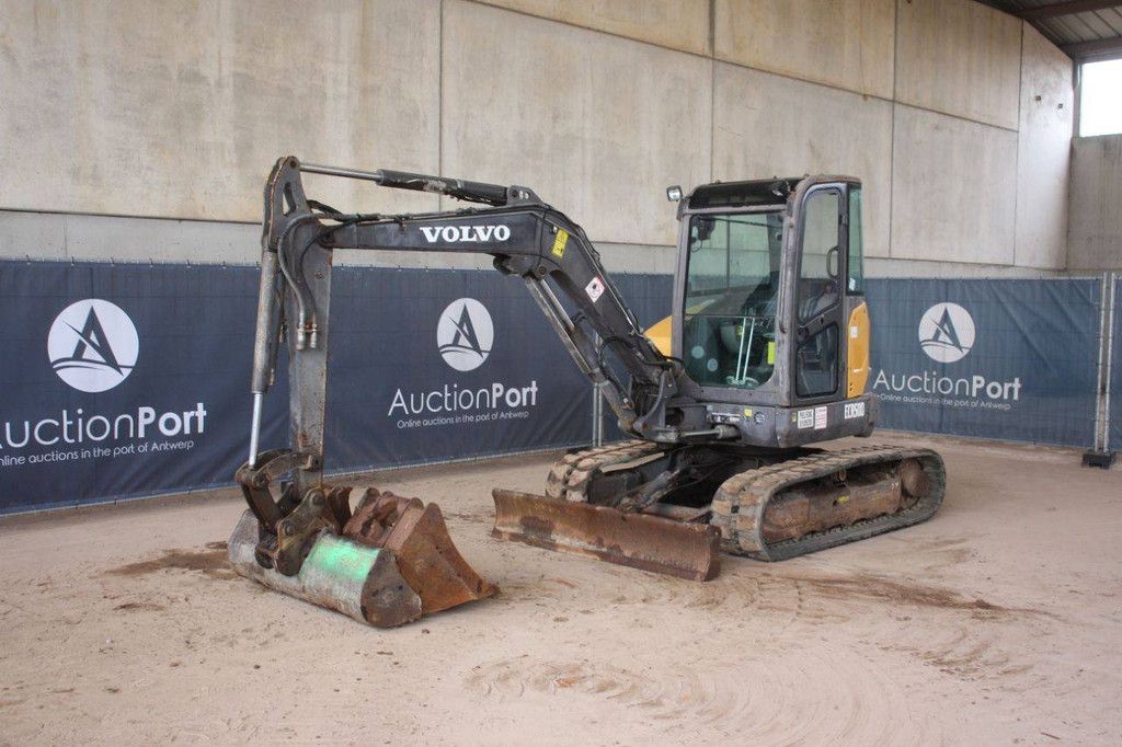 Raupenbagger Volvo ECR50D Diesel 31,2 kW 2016