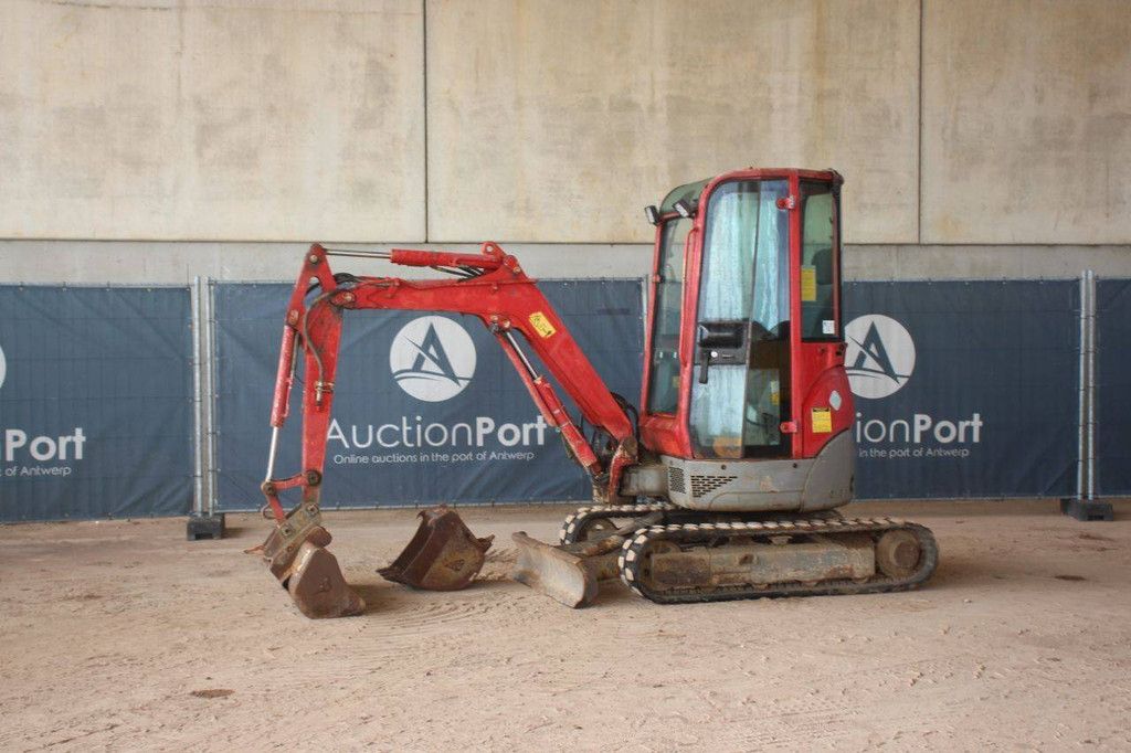 Mini excavator Yanmar VIO 20-3 Diesel 2007