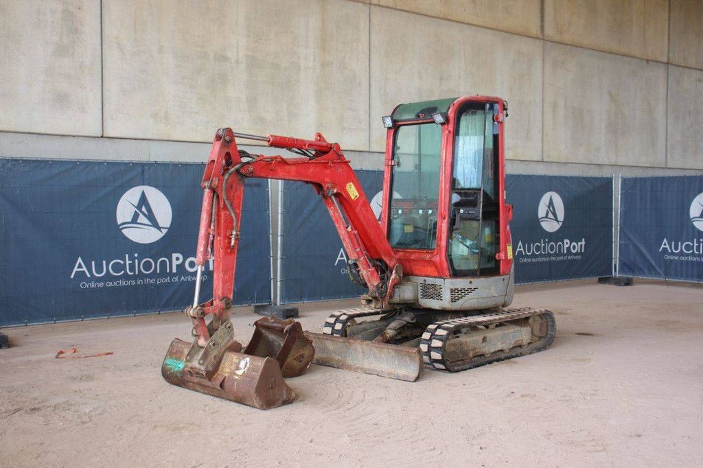 Mini excavator Yanmar VIO 20-3 Diesel 2007