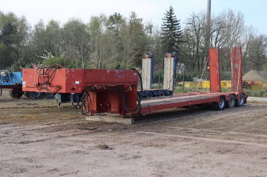 Semi-Low Loader Tec SVP 12.48.3 1992