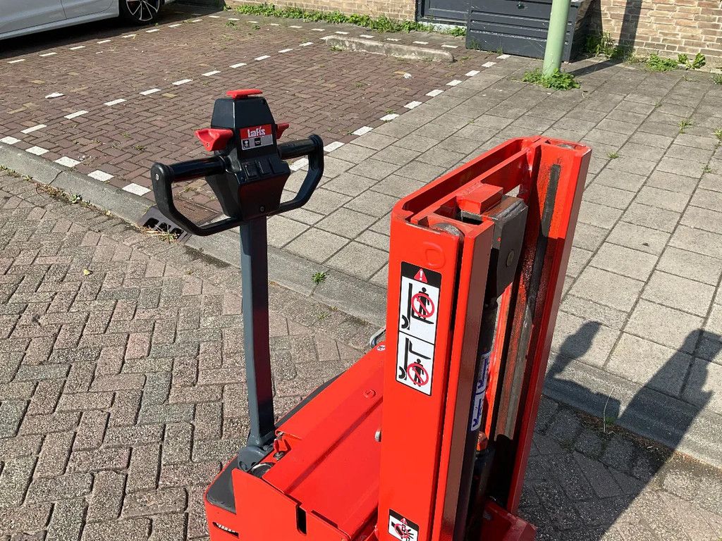 Lafis LEHCI 12.5 1250 KG 1.80METER STAPELAAR / HEFTRUCK