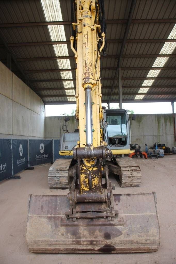 Crawler excavator New Holland E265 Diesel 2007