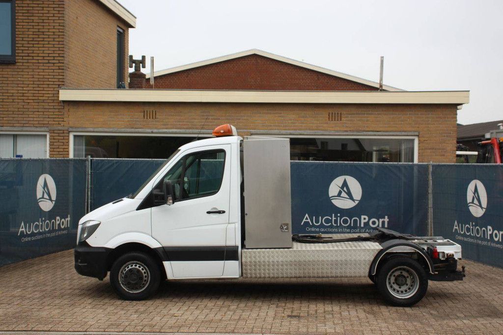 Fahrgestell mit Fahrerhaus Mercedes-Benz Sprinter Diesel 2015