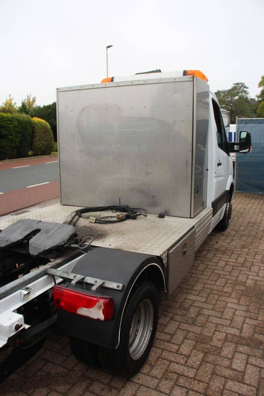 Fahrgestell mit Fahrerhaus Mercedes-Benz Sprinter Diesel 2015