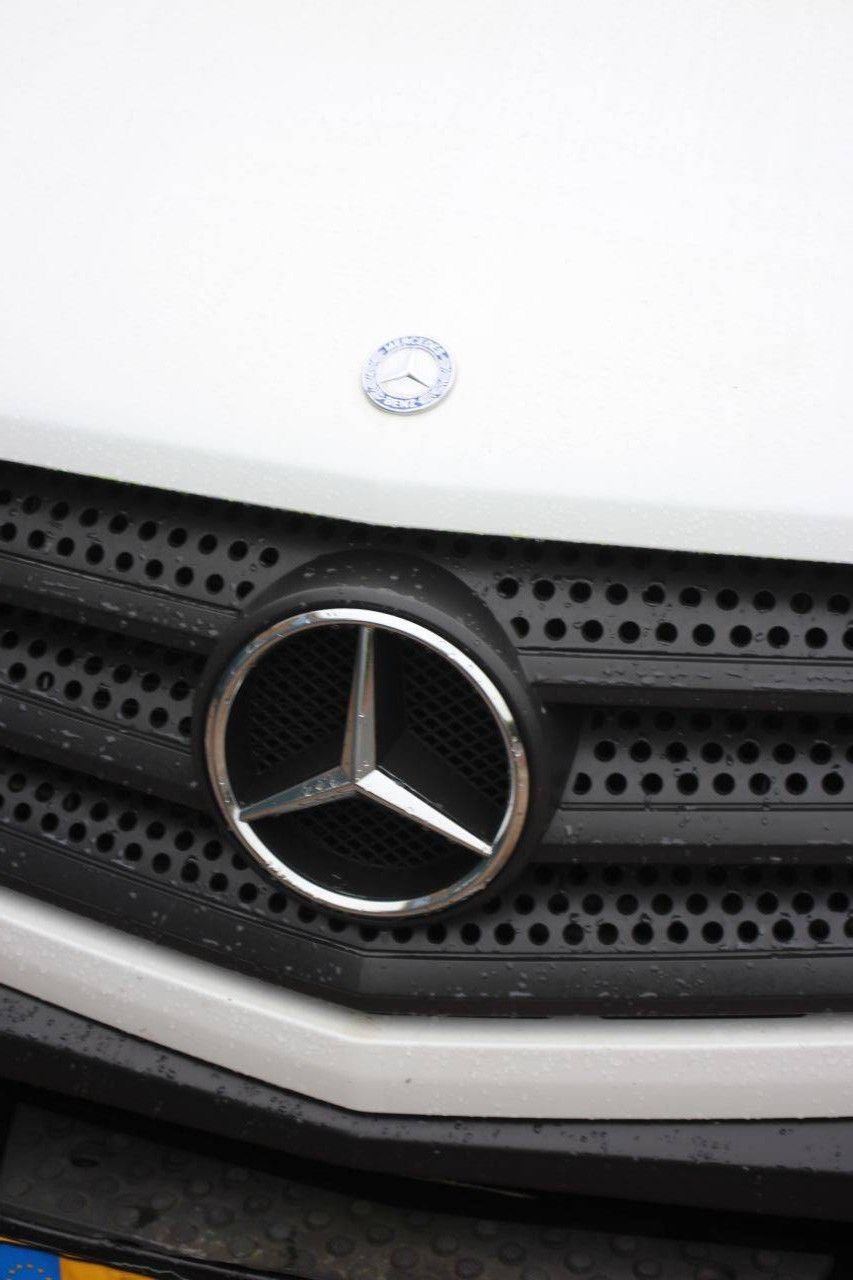 Fahrgestell mit Fahrerhaus Mercedes-Benz Sprinter Diesel 2015