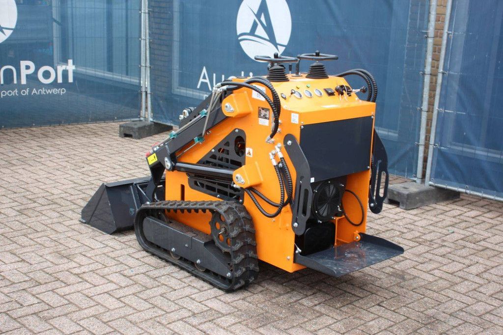 Skid Steer Loader Arteer QB-480 Petrol 2025