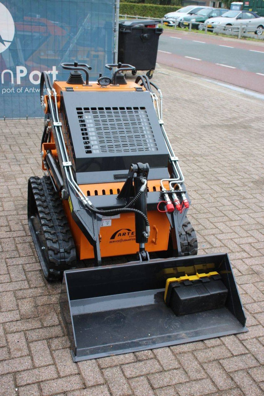 Skid Steer Loader Arteer QB-480 Petrol 2025
