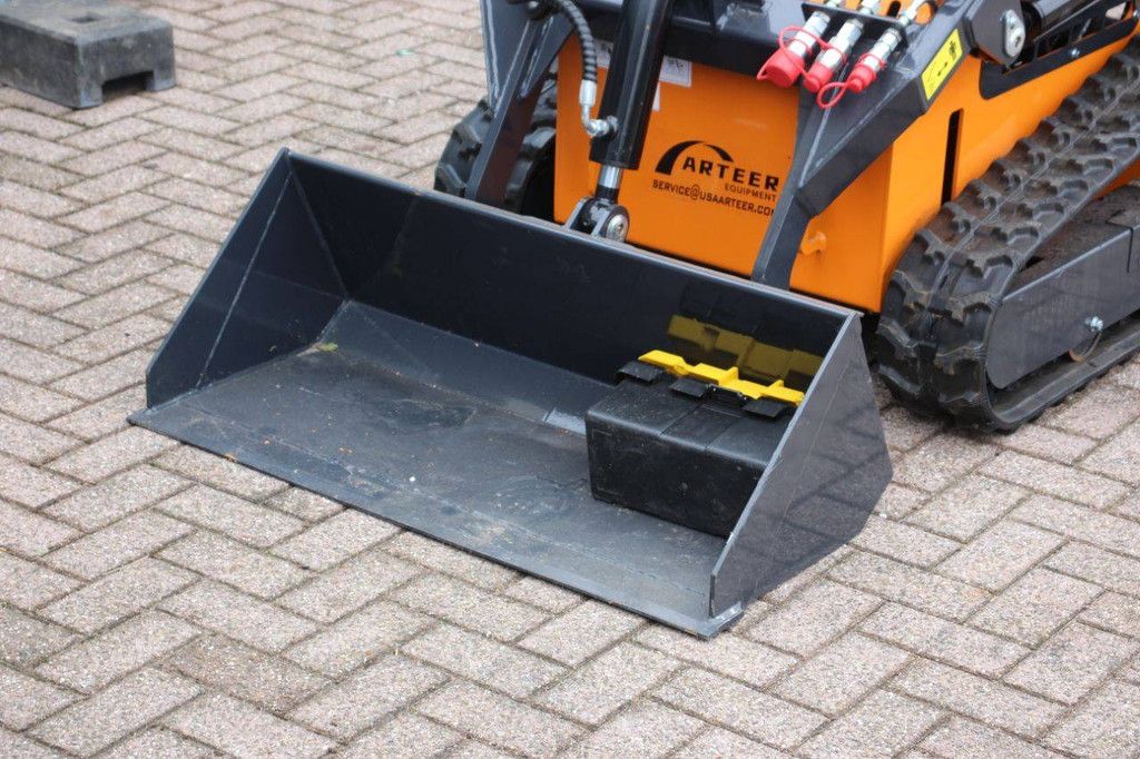 Skid Steer Loader Arteer QB-480 Petrol 2025